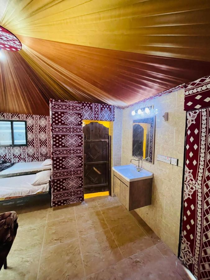 Salman Zwaidh Camp Hotel Wadi Rum Eksteriør billede