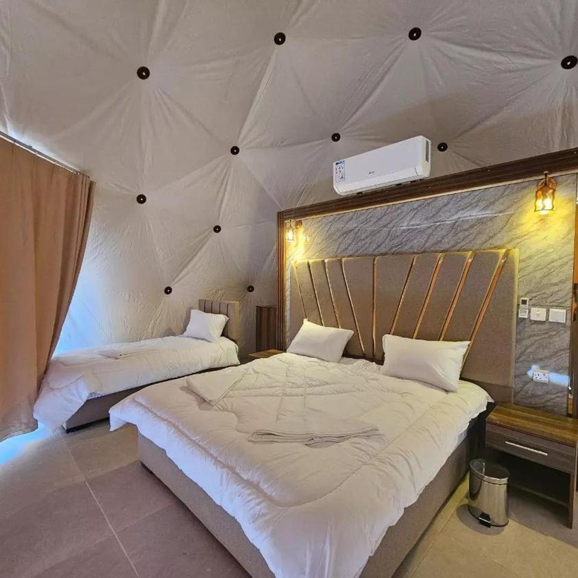 Salman Zwaidh Camp Hotel Wadi Rum Eksteriør billede