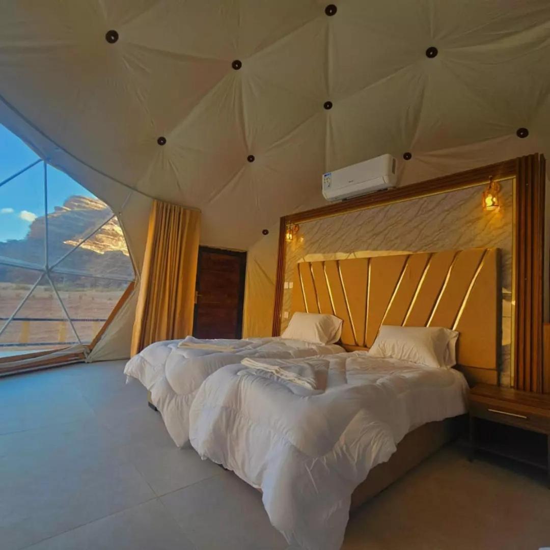 Salman Zwaidh Camp Hotel Wadi Rum Eksteriør billede