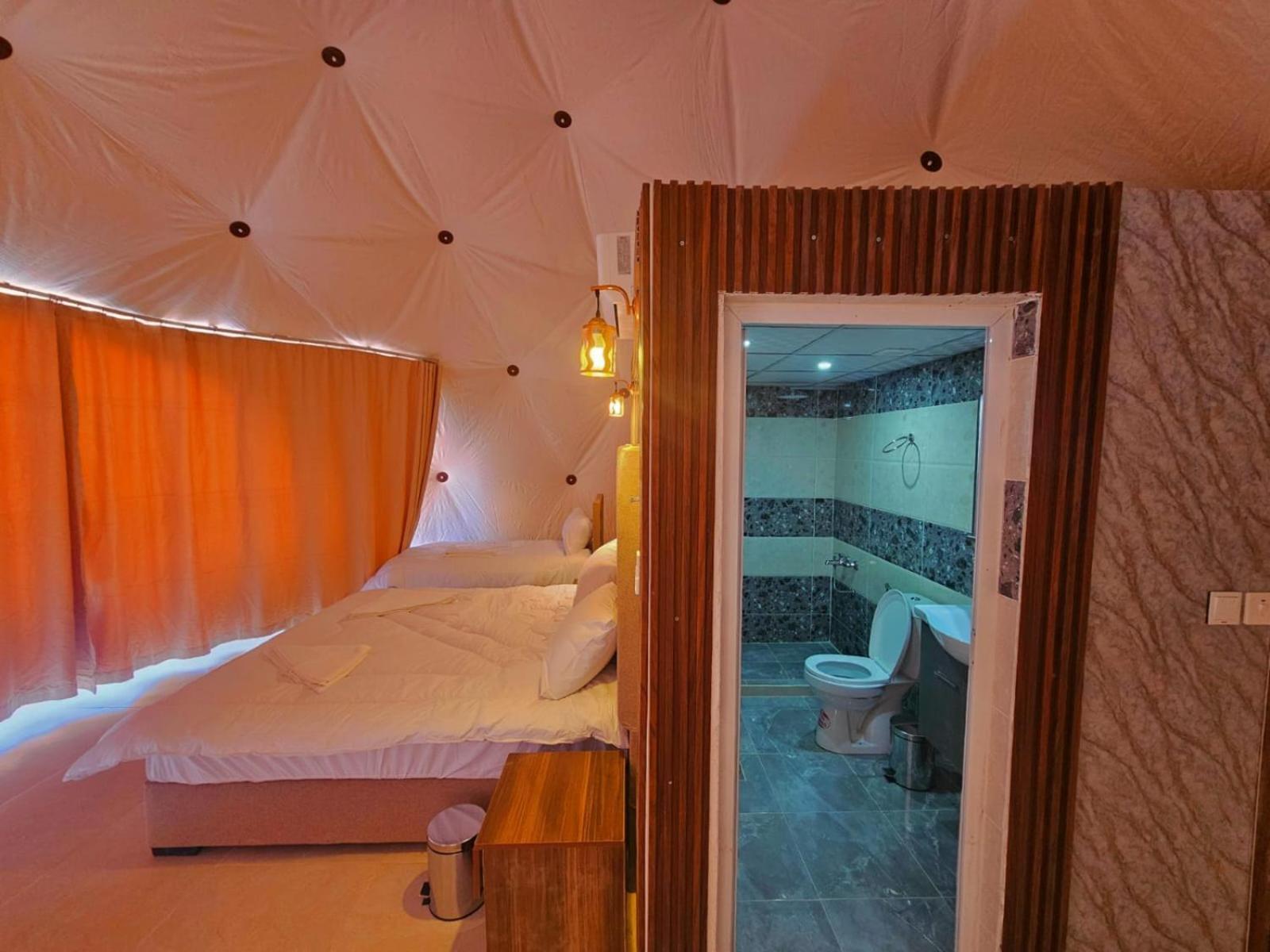 Salman Zwaidh Camp Hotel Wadi Rum Eksteriør billede
